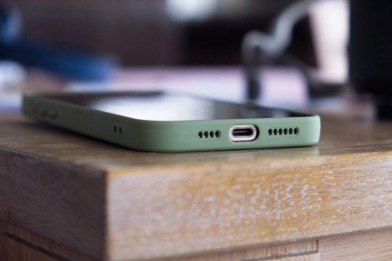 The 10 Best Braided USB-C Charging Cords With Reinforced Ends