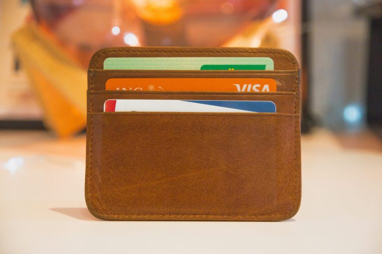 The 10 Best Currency Exchange and Credit Card Tips for Travel