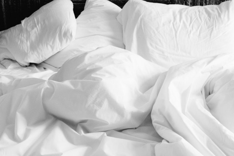 The 10 Best Natural Material Bedding Choices for Better Sleep