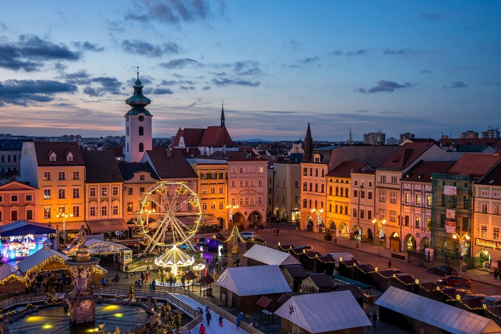The 10 Best Winter Holiday Season Festivity Town Squares