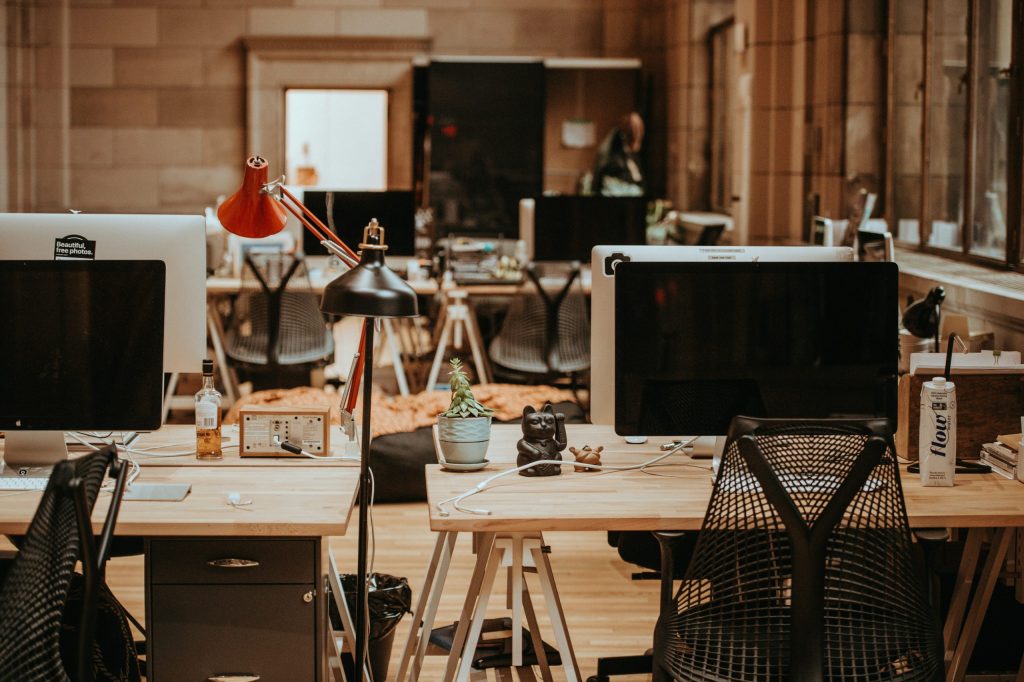 The 10 Best Workplace Wellness Habits for Desk Workers