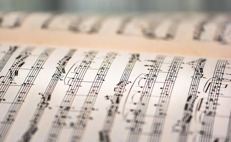 Top 5 Classical Opera Score and Libretto Analysis Books You Must Read