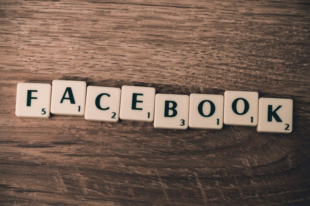 Top 5 Facebook Community Building Tactics for Brand Loyalty