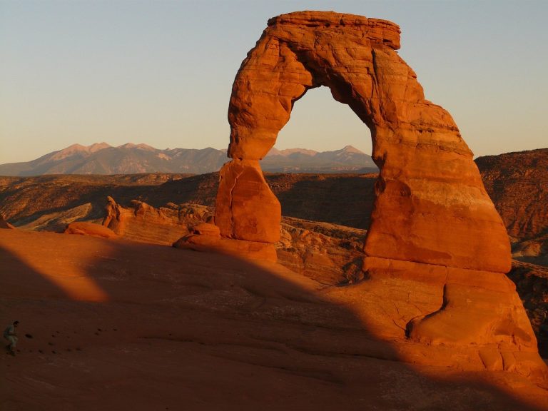 Top 7 National Parks Offering Junior Ranger Programs for Children