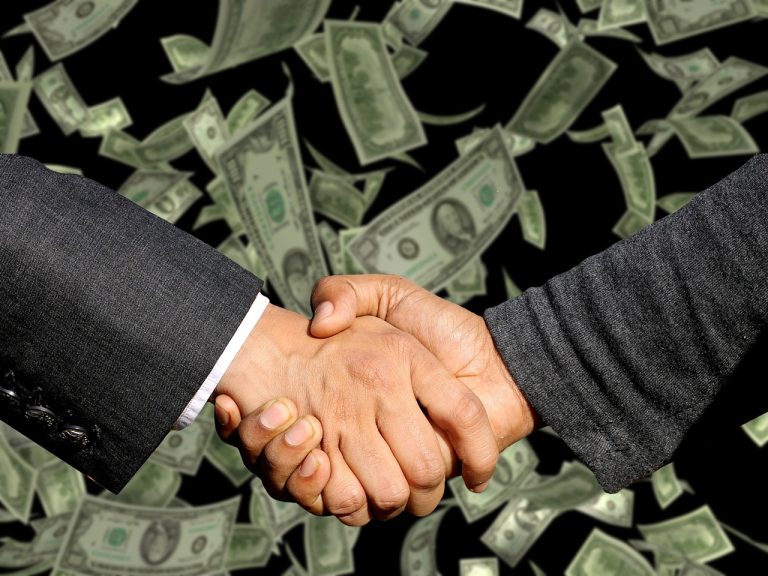 Top 7 Price Negotiation Tactics That Protect Profit Margins Safely
