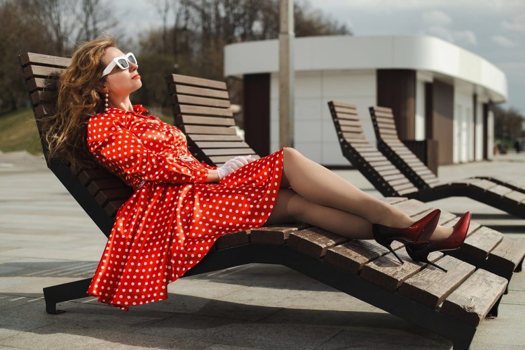 Top 7 Timeless Fashion Staples Worth Investing In